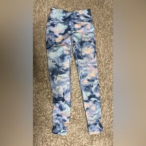 Athleta girls Tie-Dye Leggings